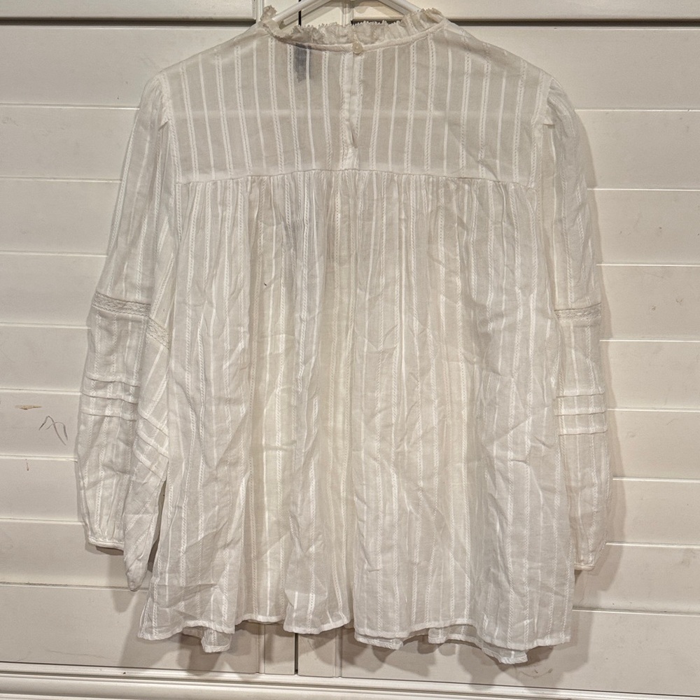 Universal Thread White Textured Blouse - image 8